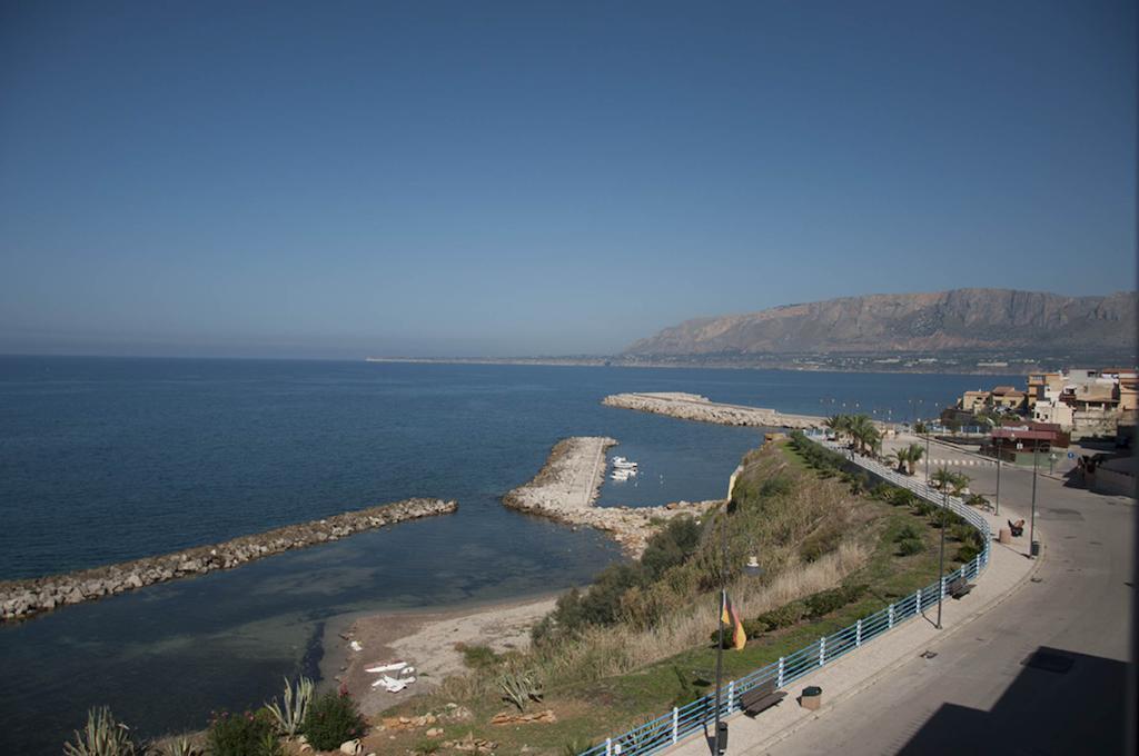 Le Bistro Trappeto Trappeto (Sicily) Buitenkant foto